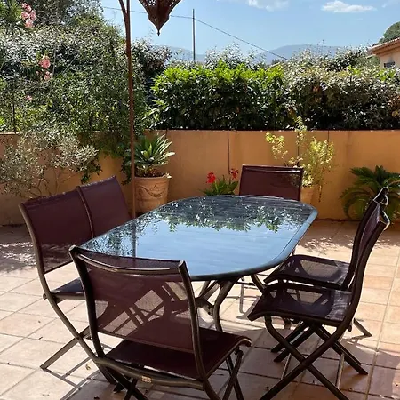 Βίλα Belle Maison Bord De Mer- Plage Gigaro