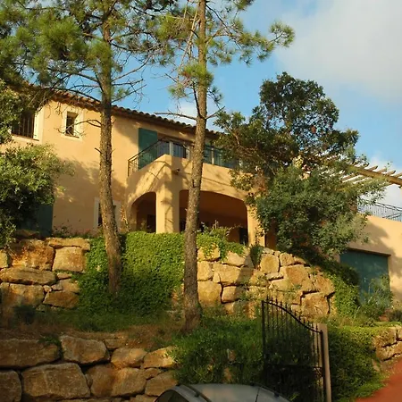 Belle Maison Bord De Mer- Plage Gigaro فيلة *